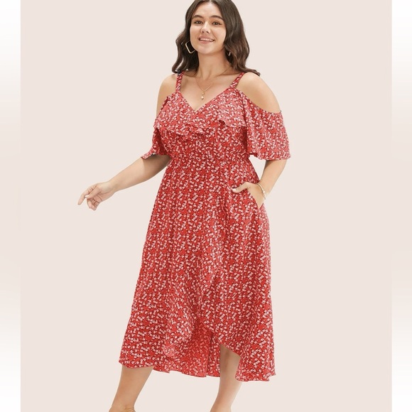 BloomChic Plus Size Ditsy Floral Pocket Wrap Cold Shoulder Ruffle Dress us 12 - Picture 1 of 4
